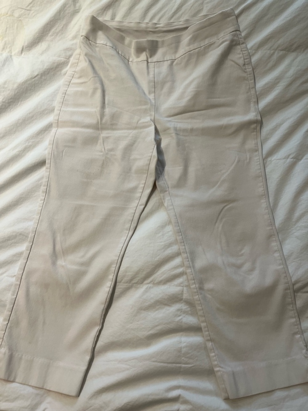 Women’s white Stretch Dress Capri